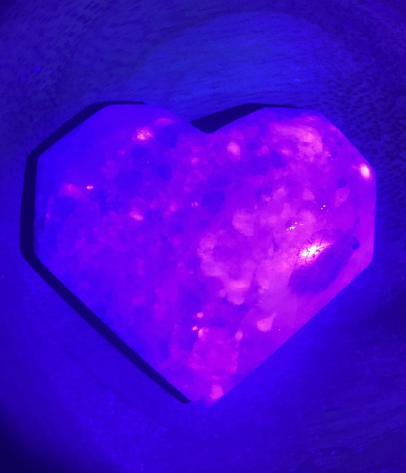 Hackmanite Faceted Heart