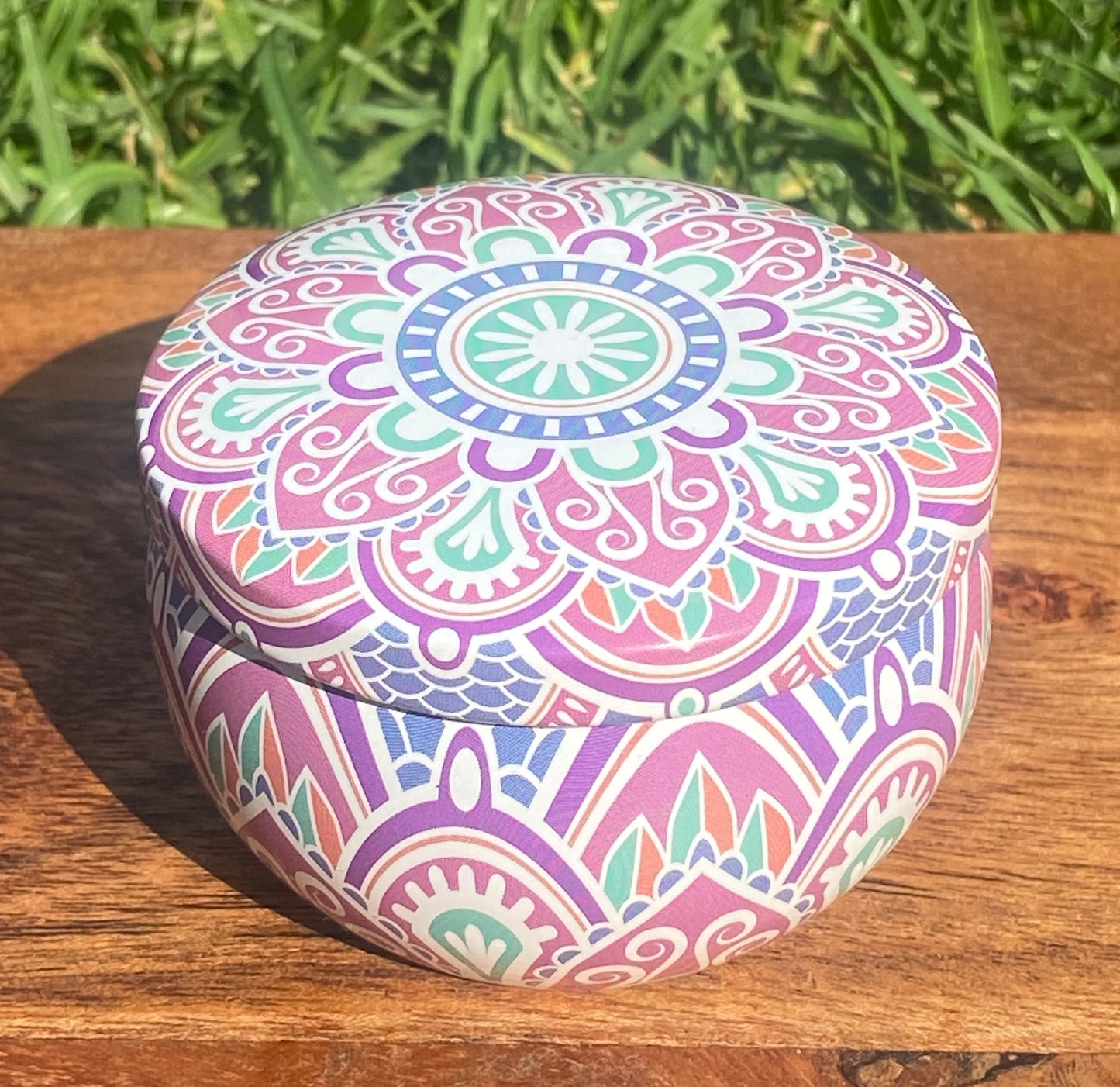 Crystal Candle #2 - Amethyst & Sandlewood