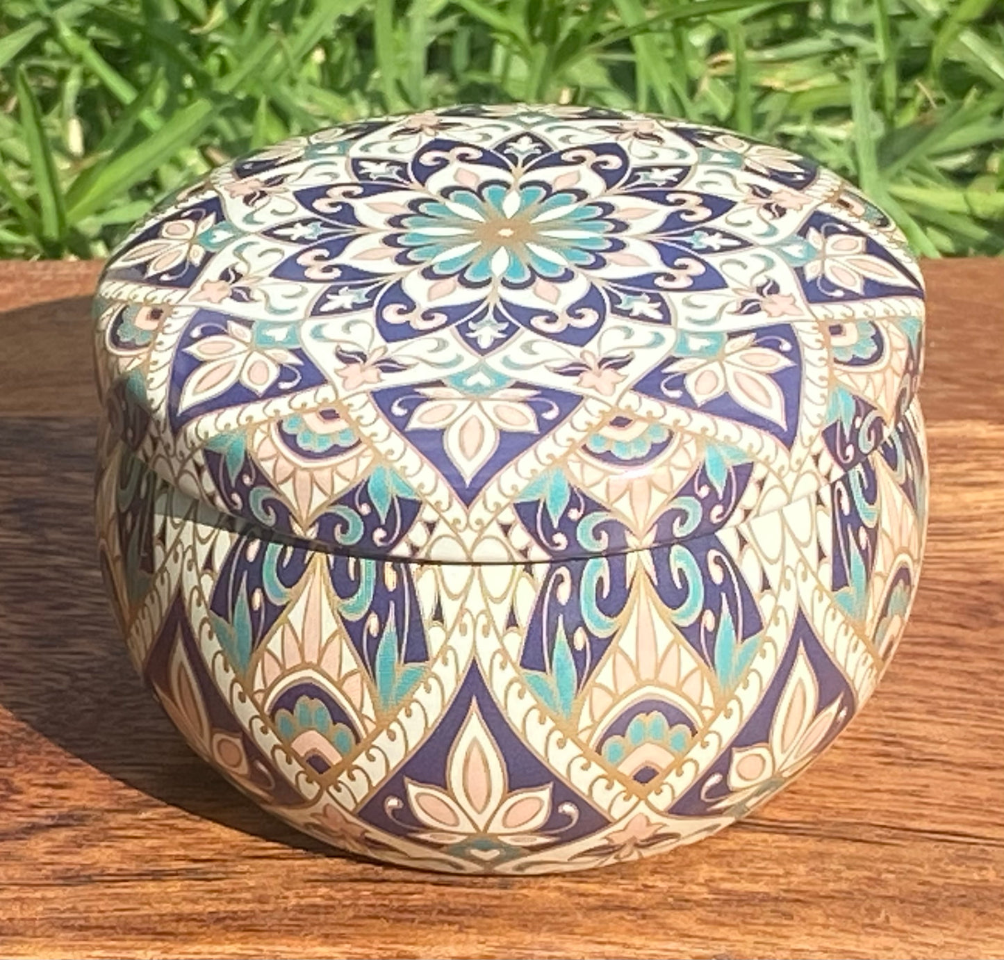 Crystal Candle #5 - Howlite & Lemon