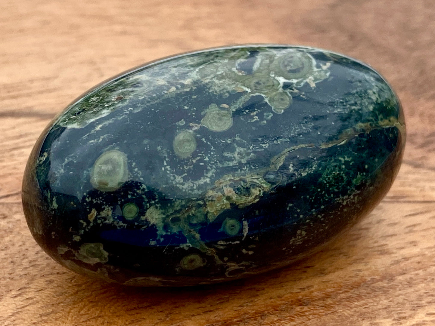 Kambaba Jasper Palm Stone